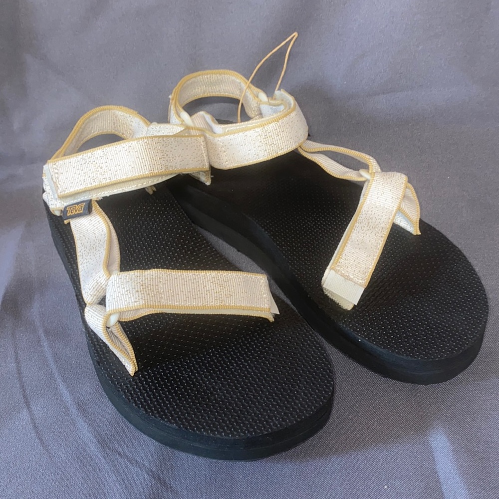 Teva Midform universal Size 8
